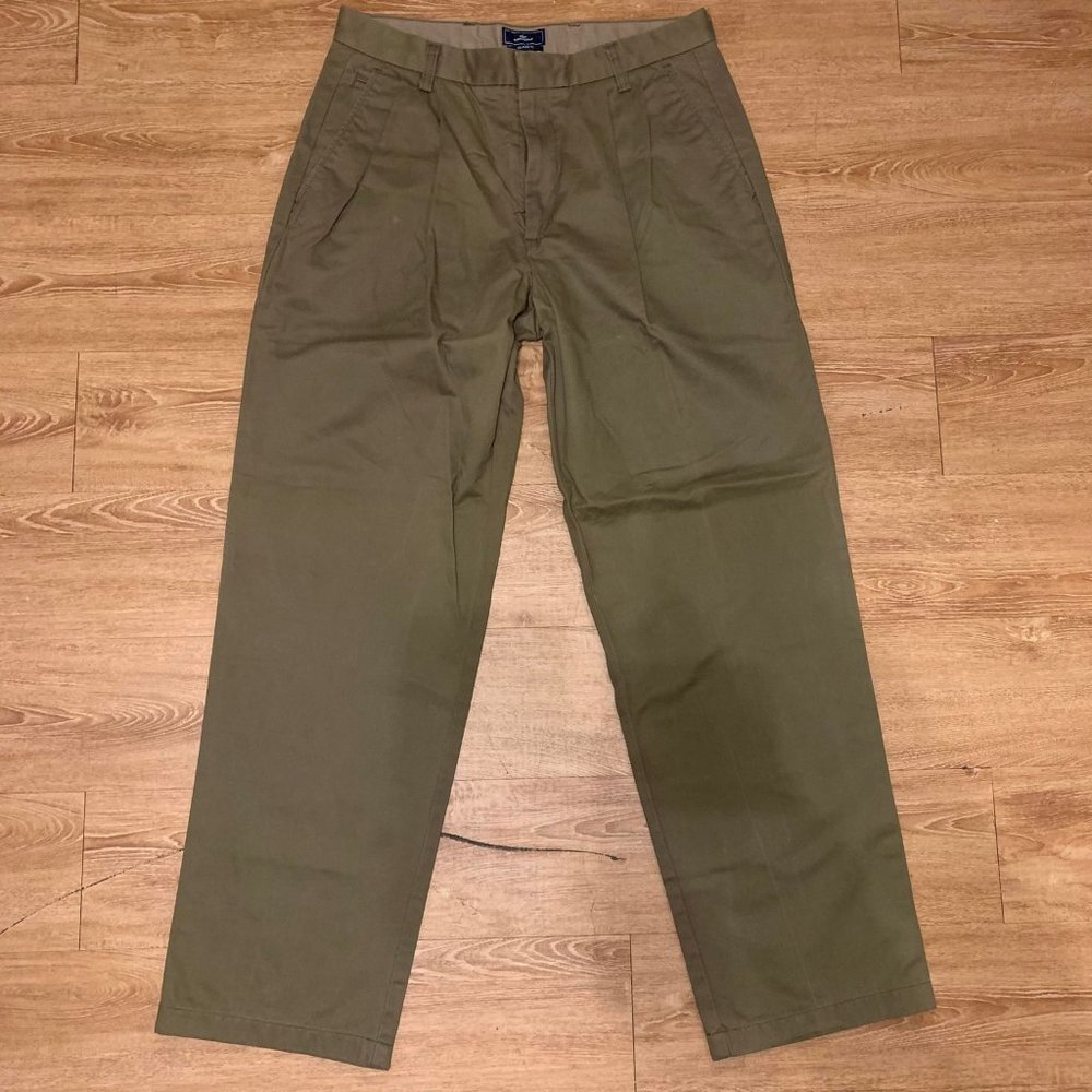 Olive Green Dockers Pants Size 33 x 32